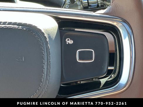 New 2026 Lincoln Navigator L Reserve AWD/4WD image 30