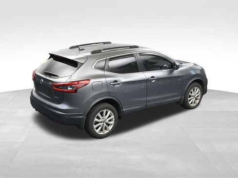 Used 2022 Nissan Rogue Sport S FWD image 13