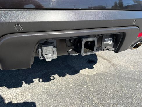 Used 2013 Ford Explorer XLT AWD/4WD image 26