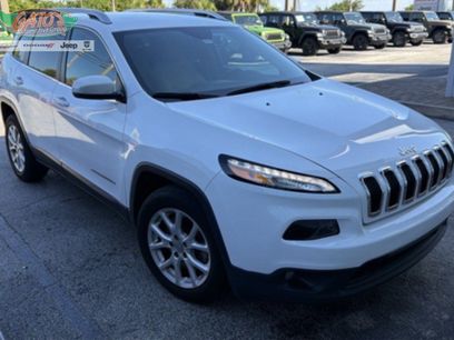 Used 2016 Jeep Cherokee Latitude w/ Safety/Convenience Group