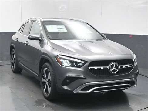 New 2026 Mercedes-Benz GLA 250 image 2