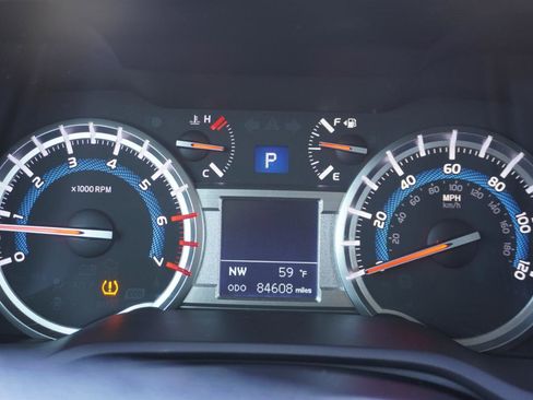 Used 2019 Toyota 4Runner Limited image 26