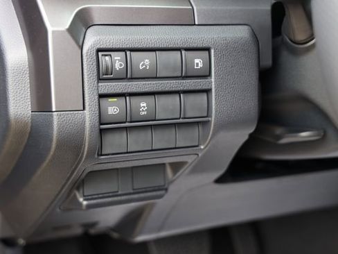 New 2026 Toyota 4Runner SR5 RWD image 16