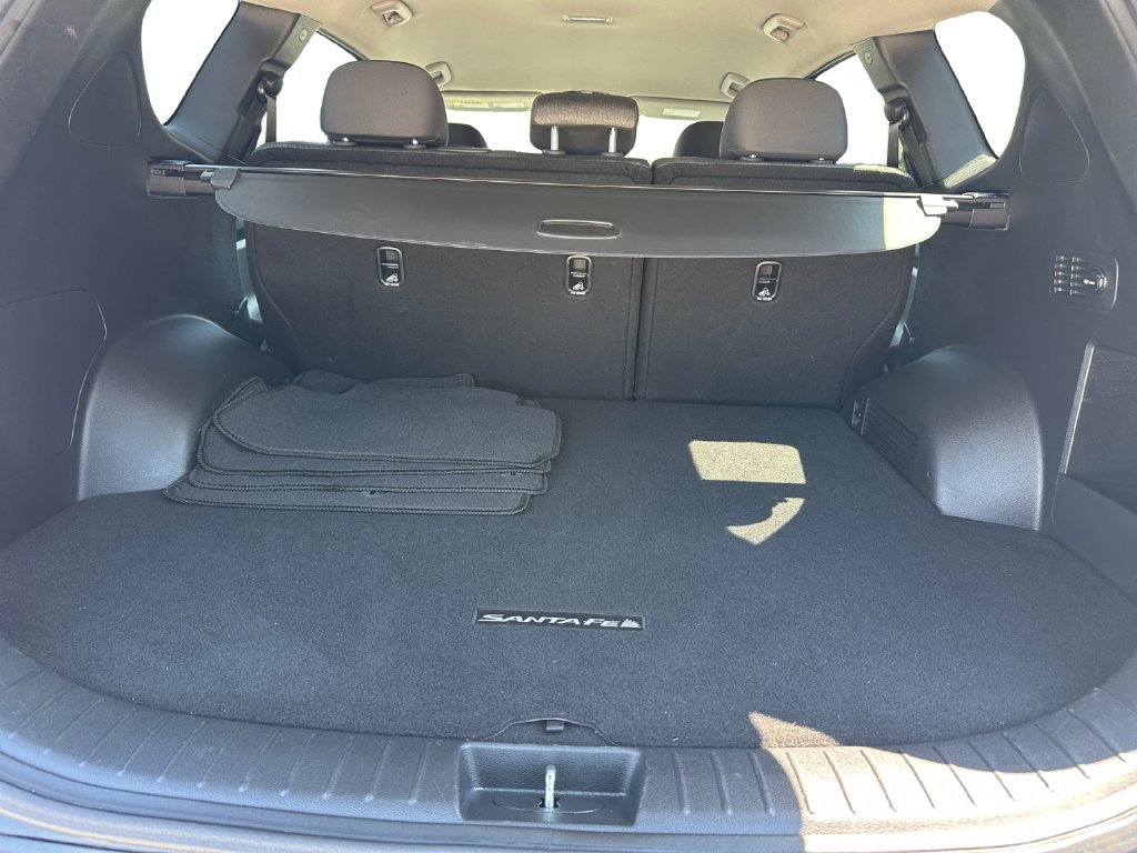 Used 2023 Hyundai Santa Fe SEL FWD image 23