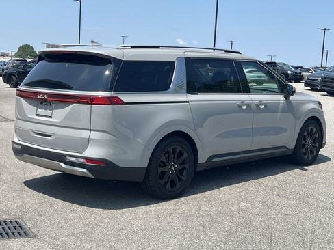 Used 2024 Kia Carnival SX Prestige FWD image 13
