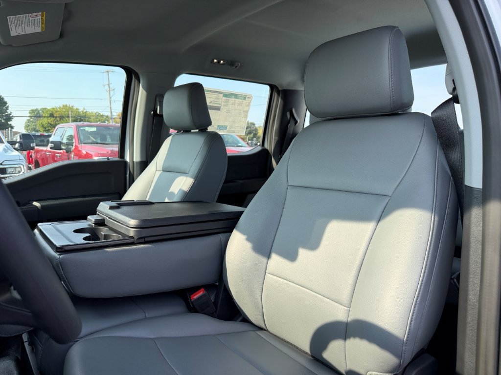 New 2027 Ford F350 XL RWD image 13