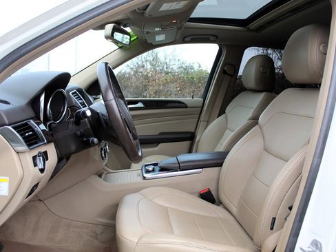 Used 2013 Mercedes-Benz ML 350 4MATIC image 11