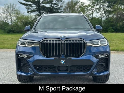Used 2022 BMW X7 xDrive40i AWD/4WD image 2