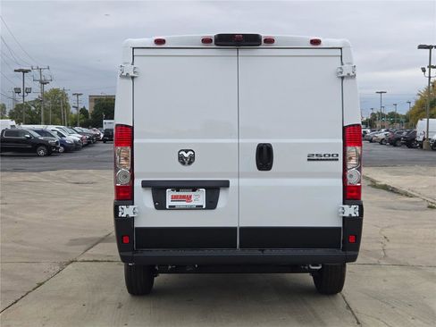 New 2026 RAM ProMaster 2500 image 12