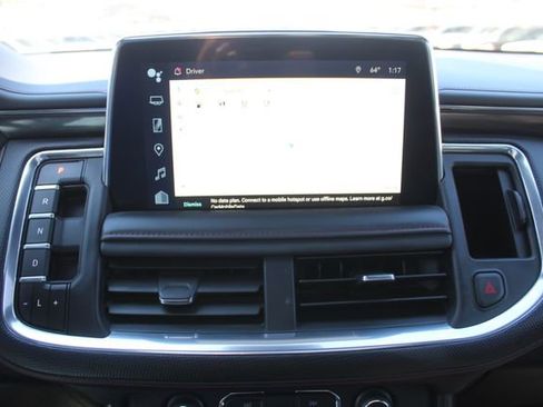 Used 2024 Chevrolet Suburban RST w/ Sport Performance Package AWD/4WD image 31