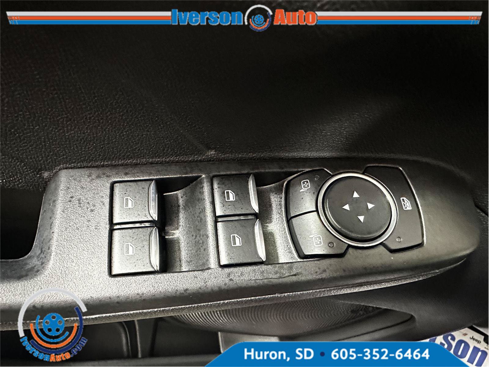 Used 2021 Ford Escape SEL w/ Technology Package AWD/4WD image 13