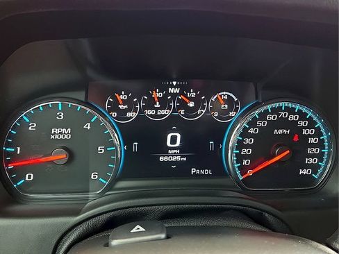 Used 2020 Chevrolet Tahoe Premier AWD/4WD image 23