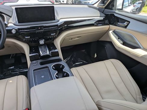 Used 2026 Acura MDX FWD w/ Technology Package image 19