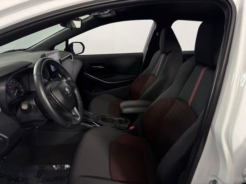 Used 2024 Toyota Corolla SE image 14