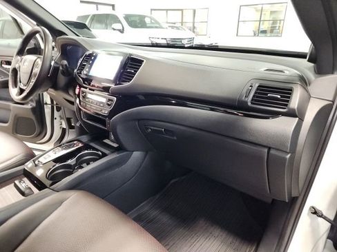Used 2023 Honda Ridgeline Black Edition image 33