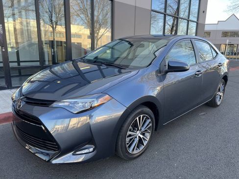 Used 2019 Toyota Corolla LE w/ LE Premium Package image 1