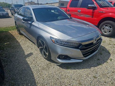 Used 2022 Honda Accord Sport image 6