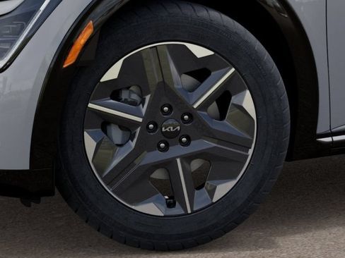 New 2026 Kia EV6 Light RWD image 10