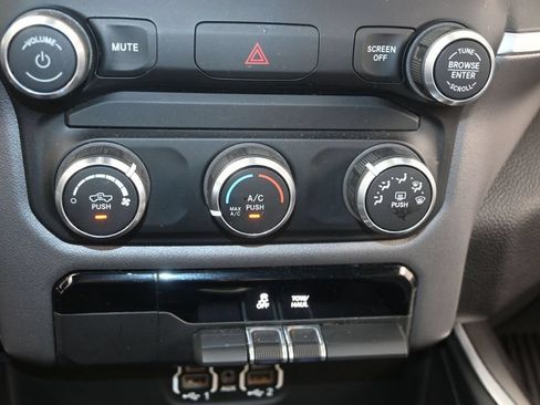 Used 2022 RAM 1500 Big Horn RWD image 23