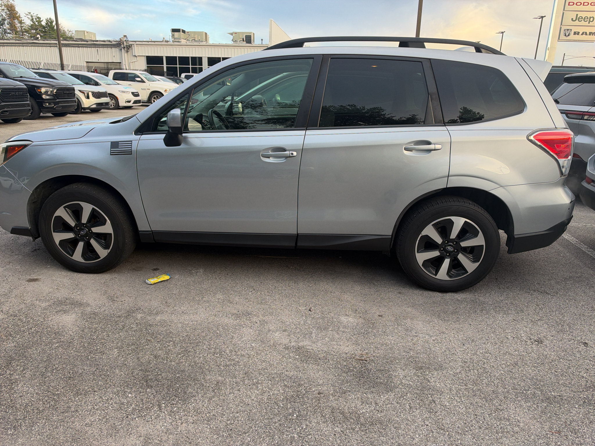 Used 2018 Subaru Forester 2.5i Premium AWD/4WD image 8