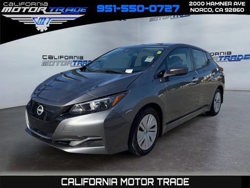 Used 2024 Nissan Leaf S image 1