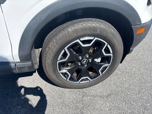 Used 2025 Ford Bronco Sport Outer Banks w/ Outer Banks Tech Package+ AWD/4WD image 9