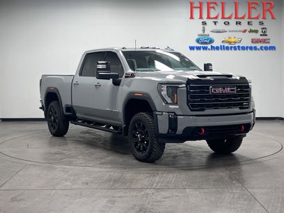 Used 2025 GMC Sierra 2500 AT4
