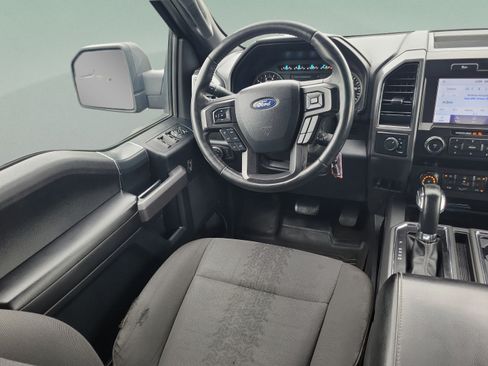 Used 2020 Ford F150 XLT w/ Equipment Group 302A Luxury AWD/4WD image 10