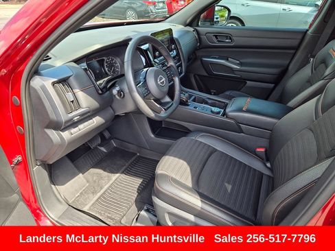 Used 2023 Nissan Pathfinder Rock Creek AWD/4WD image 18