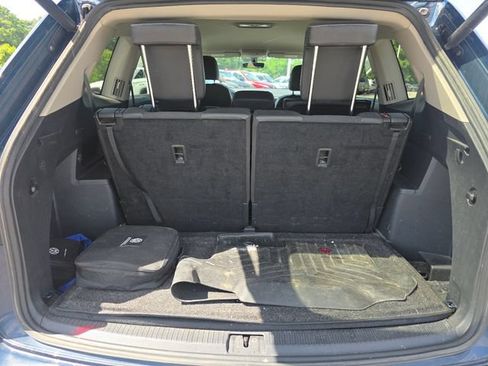 Used 2021 Volkswagen Atlas SE w/ Towing Package AWD/4WD image 8