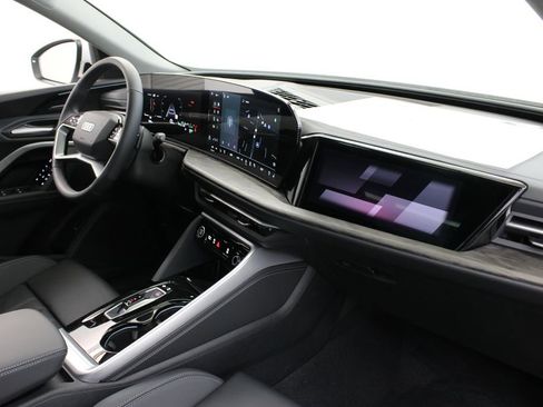 New 2025 Audi Q5 Prestige image 24