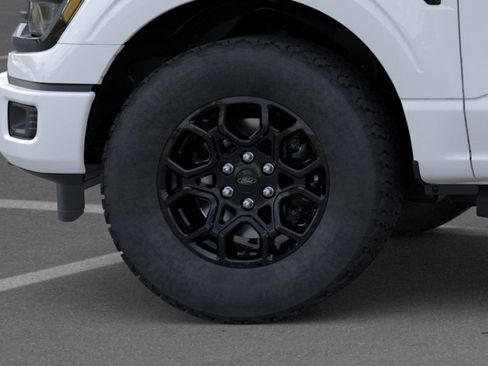 New 2026 Ford F150 XLT w/ XLT Black Appearance Package image 19