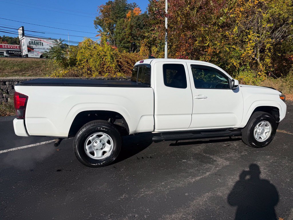 Certified 2023 Toyota Tacoma SR w/ SR Convenience Package RWD image 9