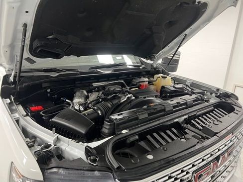 Used 2022 GMC Sierra 3500 Denali w/ Denali Ultimate Package AWD/4WD image 60