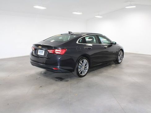 Used 2023 Chevrolet Malibu LT image 9