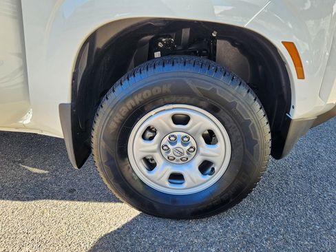 Certified 2024 Nissan Frontier S image 16