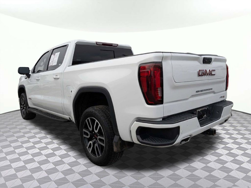 Used 2024 GMC Sierra 1500 AT4 w/ AT4 Premium Package AWD/4WD image 5