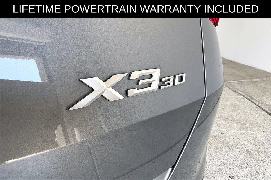 Used 2025 BMW X3 xDrive30i w/ Premium Package AWD/4WD image 40