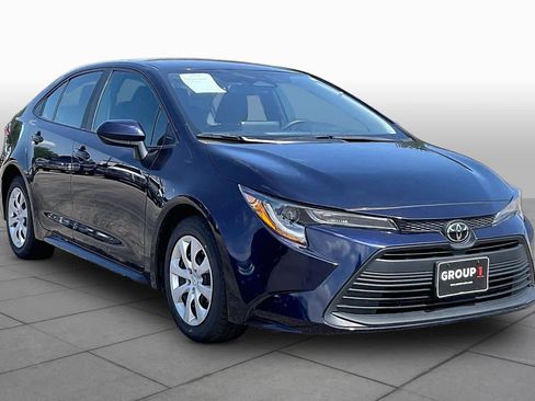 Used 2024 Toyota Corolla LE FWD image 3