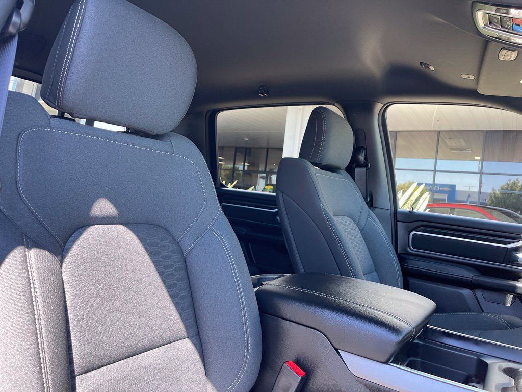 New 2026 RAM 1500 Big Horn AWD/4WD image 26