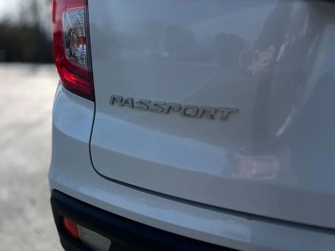 Used 2021 Honda Passport Sport image 10