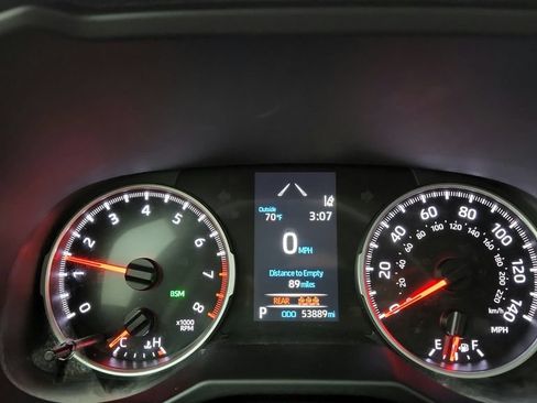 Certified 2021 Toyota RAV4 LE FWD image 26