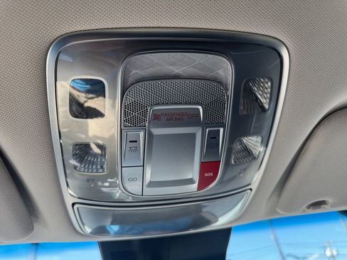 Used 2025 Genesis GV70 2.5T image 24