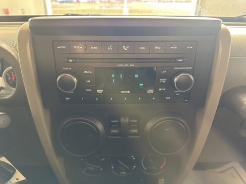 Used 2007 Jeep Wrangler Sahara w/ PWR Convenience Group image 25