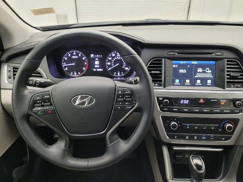 Used 2016 Hyundai Sonata Sport w/ Option Group 1V FWD image 22