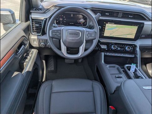New 2026 GMC Sierra 2500 Denali w/ Denali Reserve Package AWD/4WD image 10