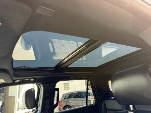 Used 2020 Ford Expedition XLT w/ Equipment Group 202A image 30