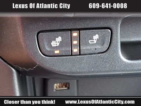 Used 2016 Chevrolet Colorado LT w/ Luxury Package, Chrome AWD/4WD image 24