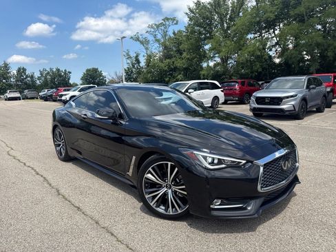 Used 2021 INFINITI Q60 3.0t Luxe RWD image 23