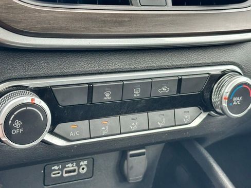 Used 2024 Nissan Altima 2.5 SV image 15